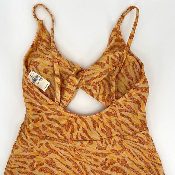 Aerie Twist Front Cut Out Full Coverage One Piece Swimsuit Women Large Orange - Picture 7 of 9